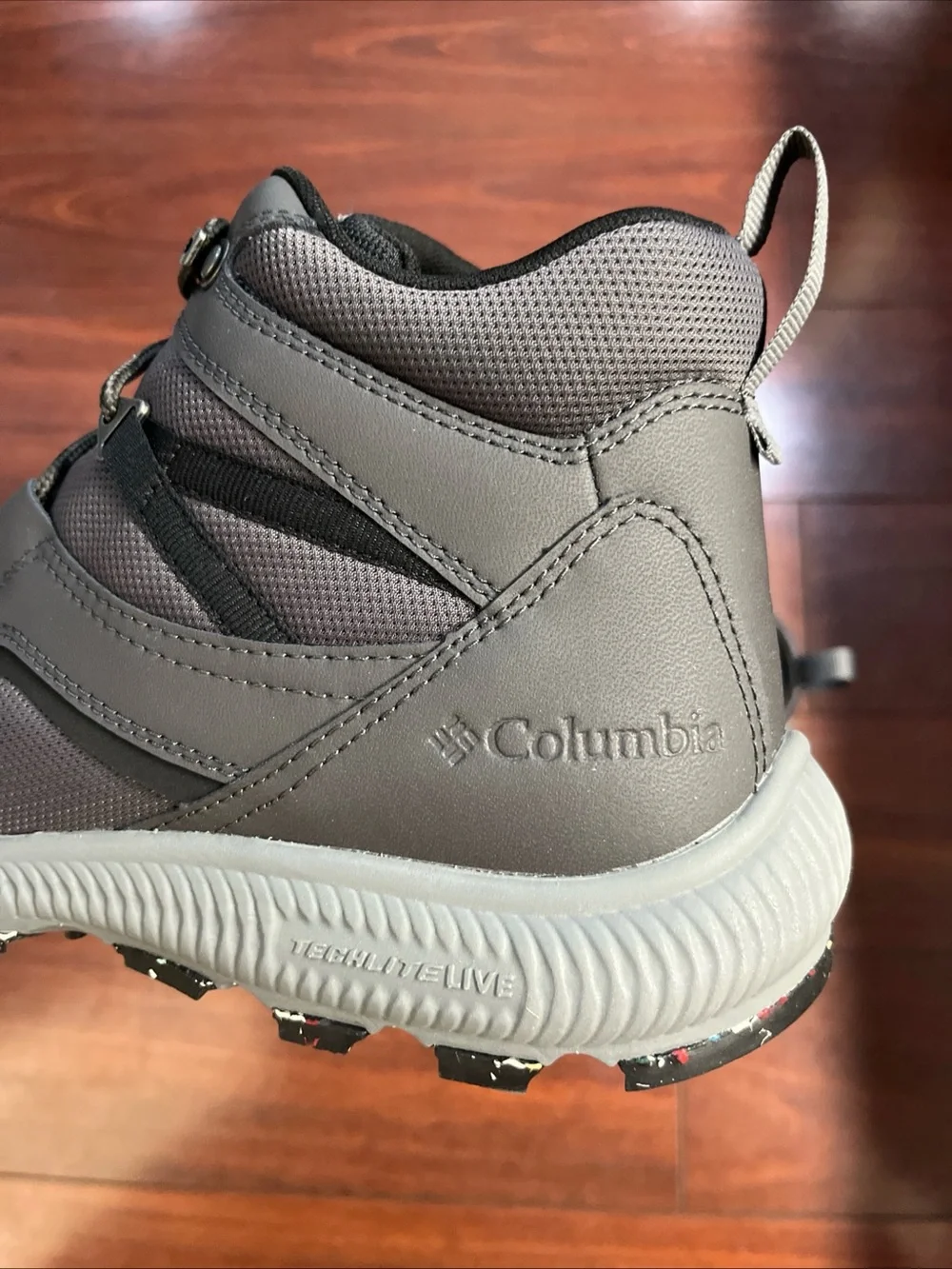 Mens 12 Columbia Re-Peak Mid Boot Shoe Dark Grey Trail Hiking Mesh Leather New